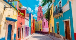 Ciudades coloniales y Altiplano Central