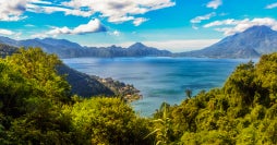 Antigua Guatemala y lago de Atitlán