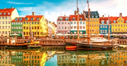 Copenhague cultural e increíbles Fiordos
